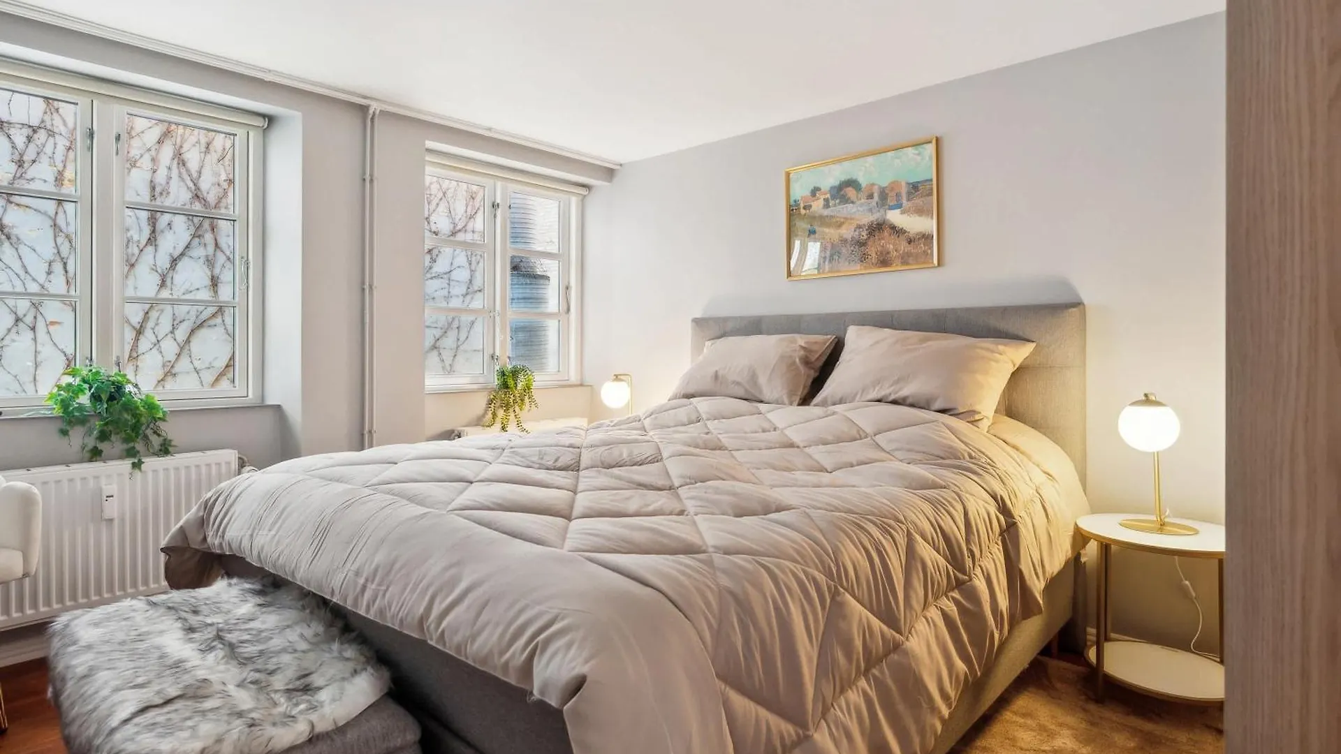 Apartment Stay Central - Steps From Tivoli & Nyhavn Copenhagen