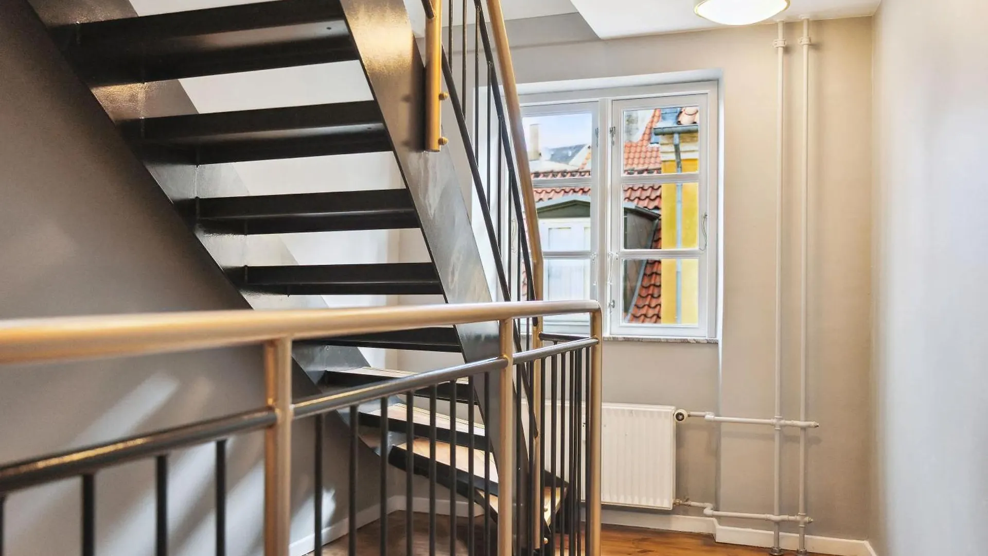 Stay Central - Steps From Tivoli & Nyhavn كوبنهاجن 0*,  الدنمارك